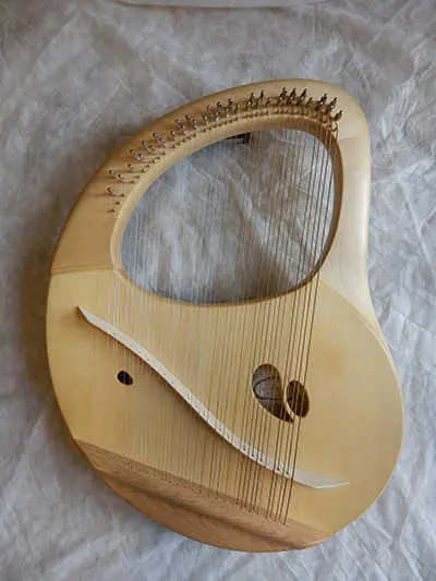 Solo lyre, type B06 - old model
